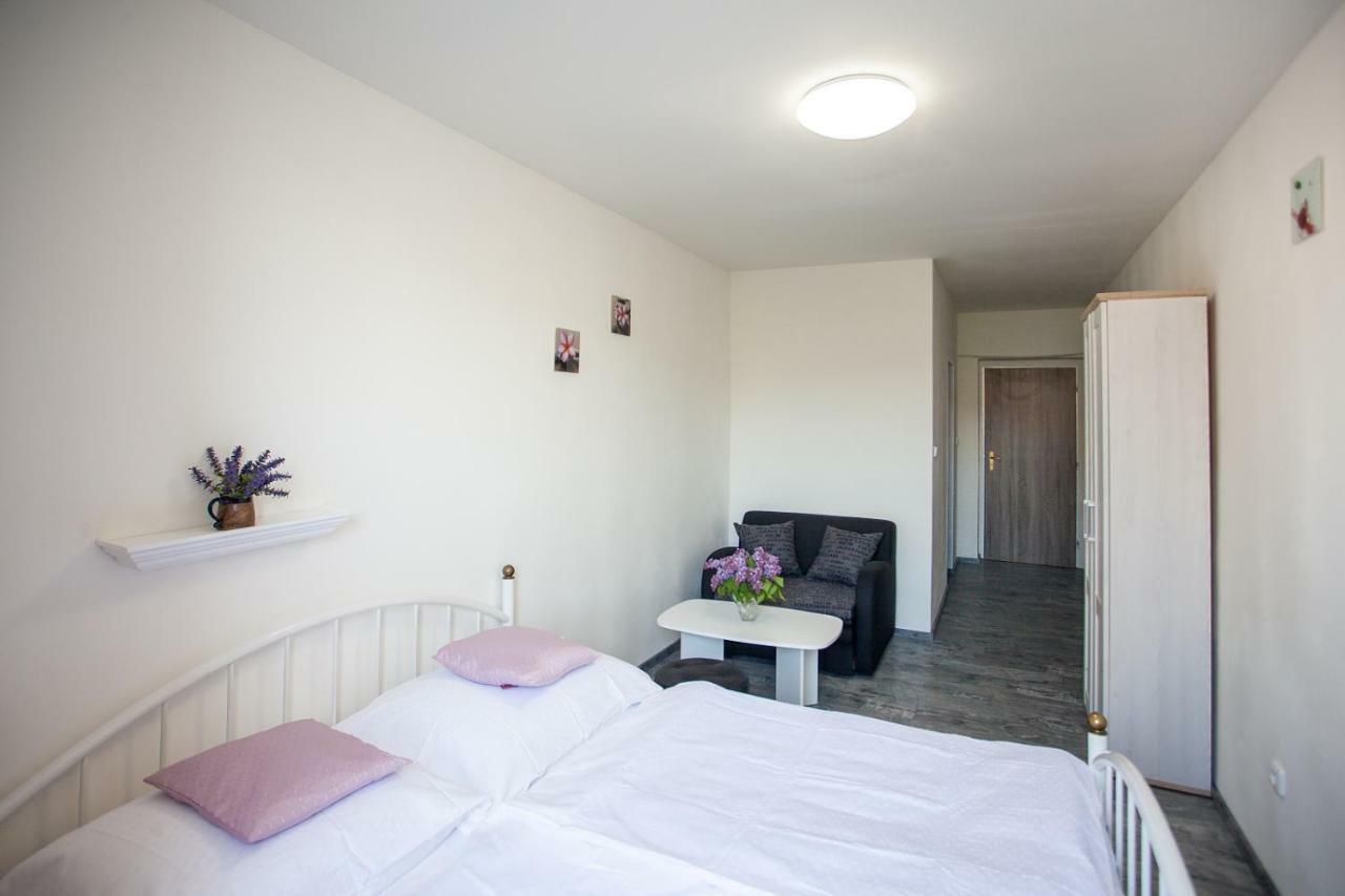 Ubytovani Rozmberk Nad Vltavou 18 Exterior foto